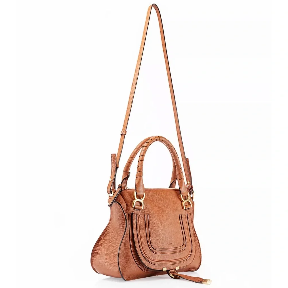 Chloé - Picture 1 of 11